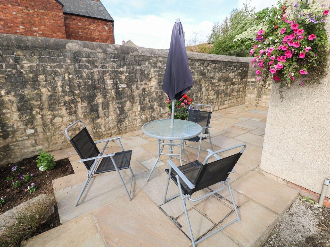 Dove Cottage Clowne Екстериор снимка
